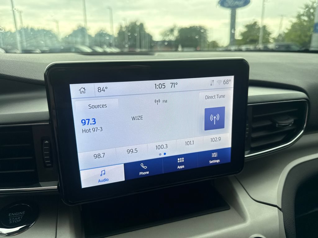 Used 2024 Ford Explorer XLT w/ Equipment Group 202A AWD/4WD image 34