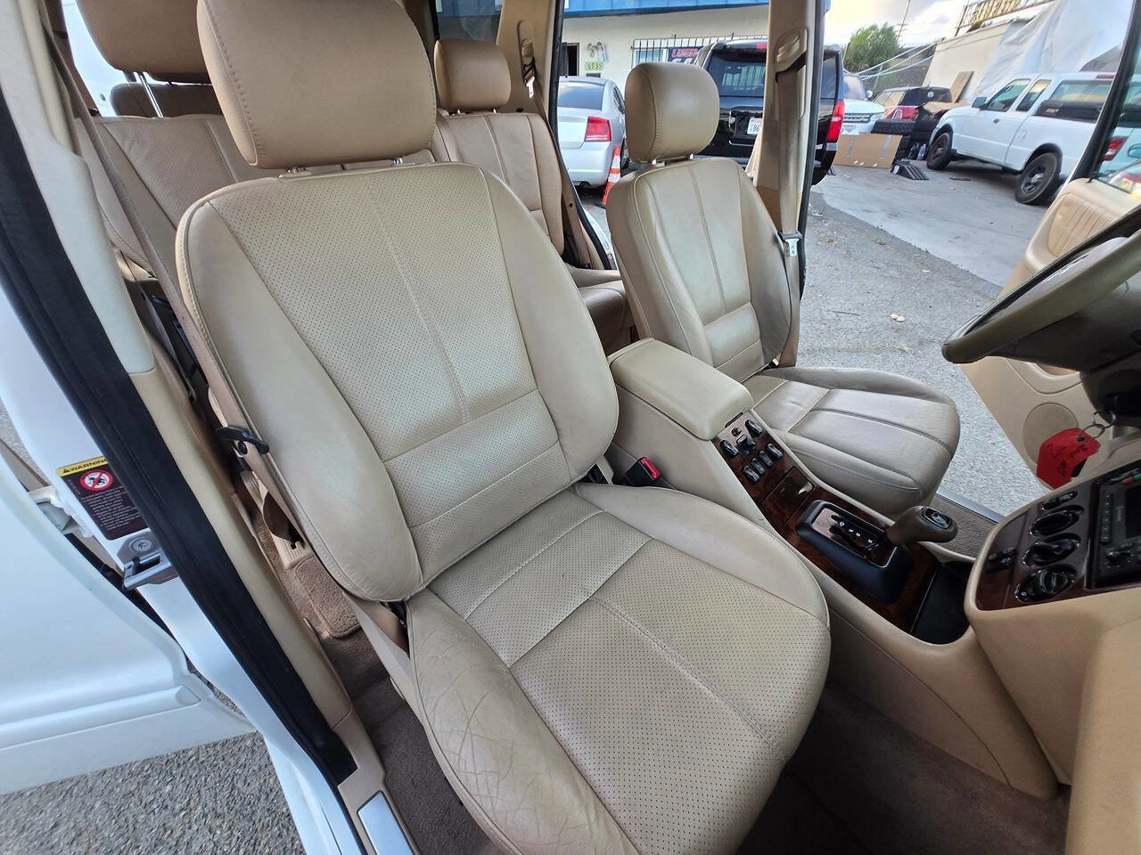 Used 2001 Mercedes-Benz ML 320 4MATIC image 38