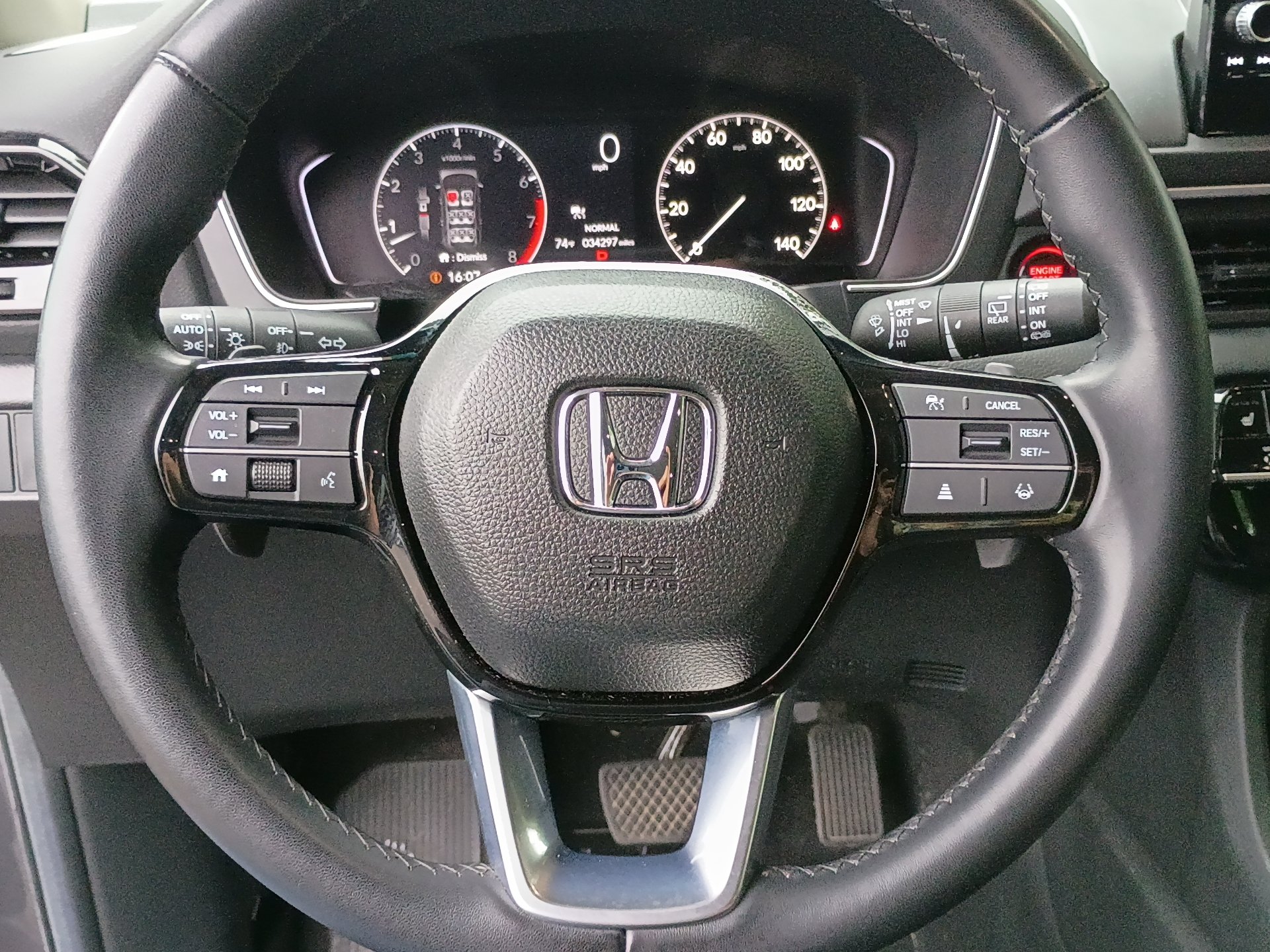 Certified 2025 Honda Pilot EX-L image 22