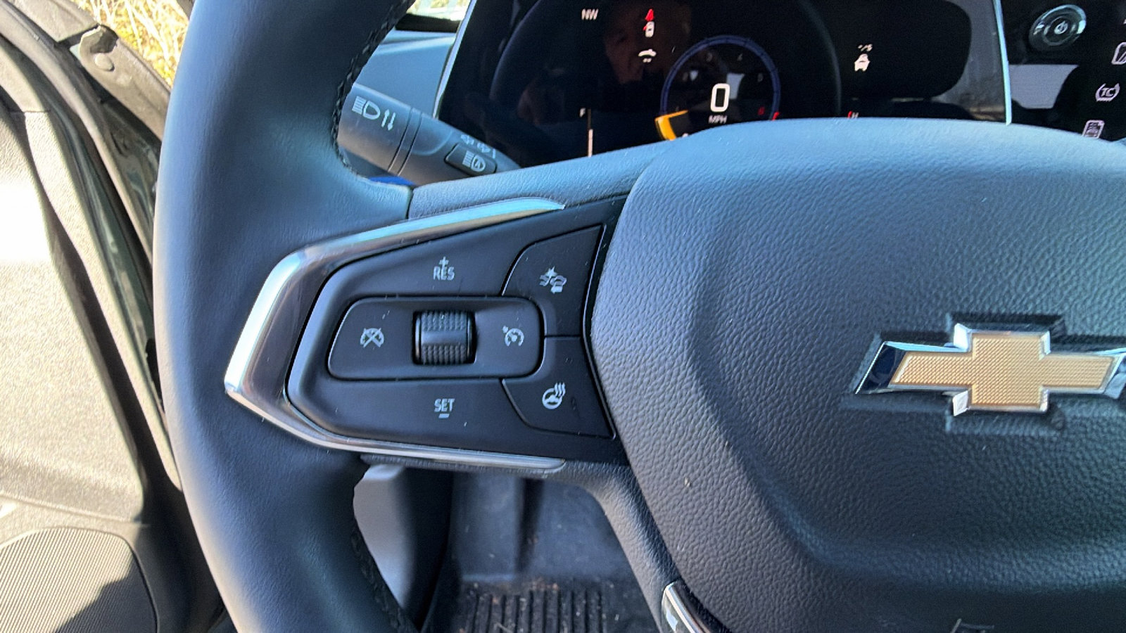 Used 2025 Chevrolet Trax LT w/ Driver Confidence Package image 26