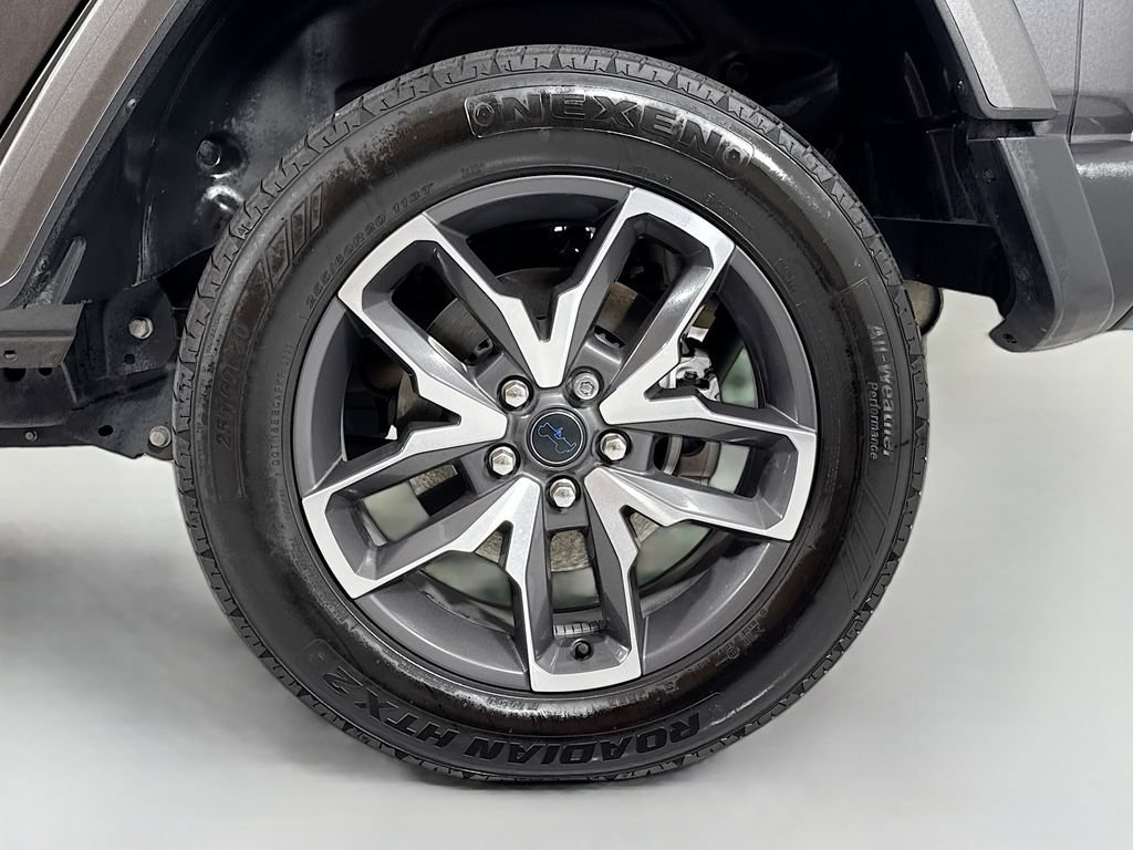 Used 2024 Jeep Wrangler Unlimited AWD/4WD image 10