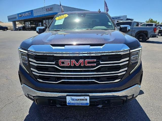 Used 2022 GMC Sierra 1500 SLT AWD/4WD image 12