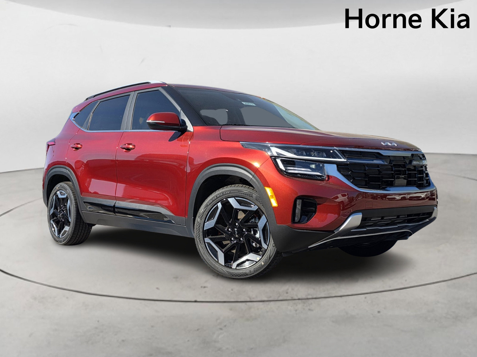 New 2026 Kia Seltos SX AWD/4WD image 2