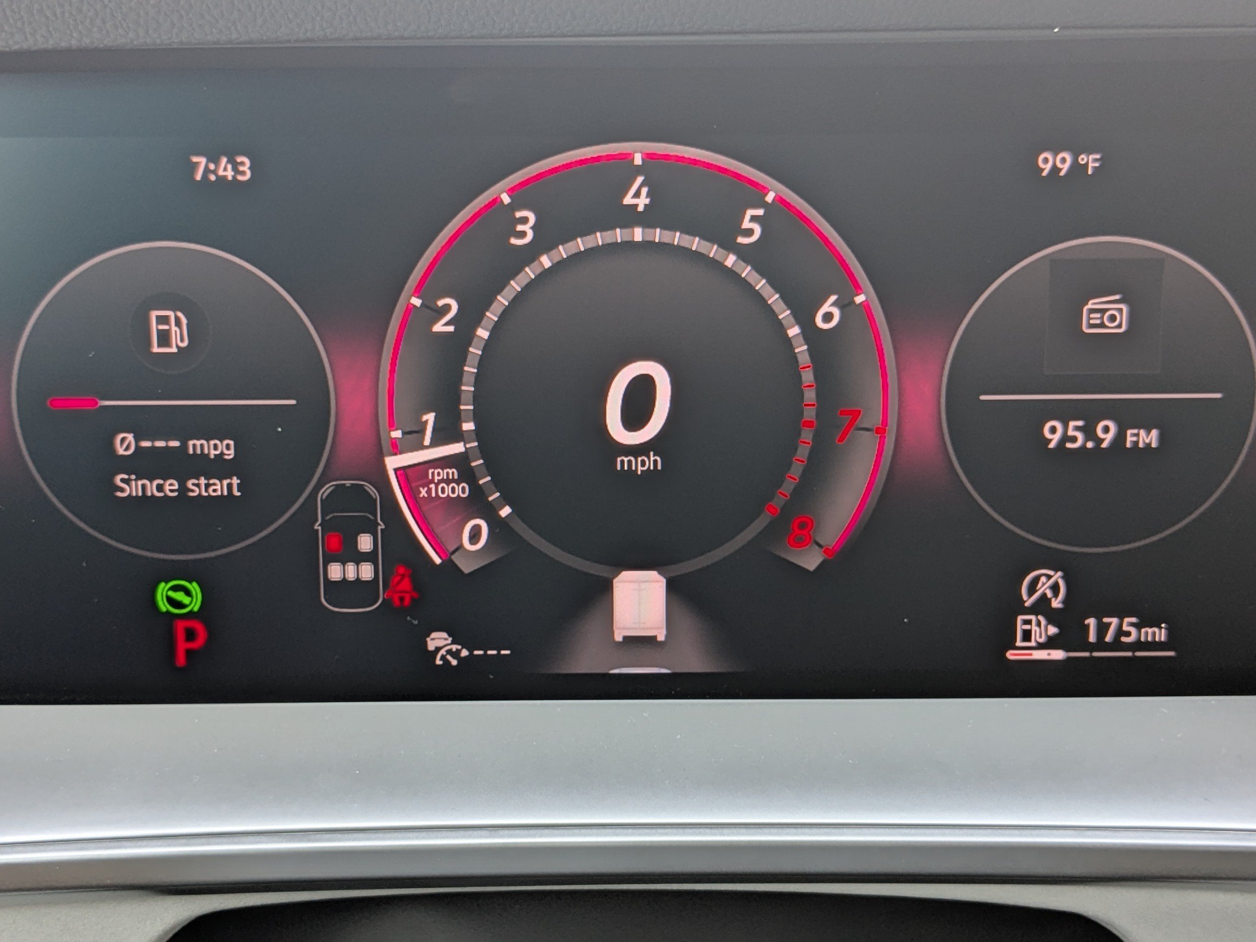 New 2026 Volkswagen Tiguan SE R-Line FWD image 27