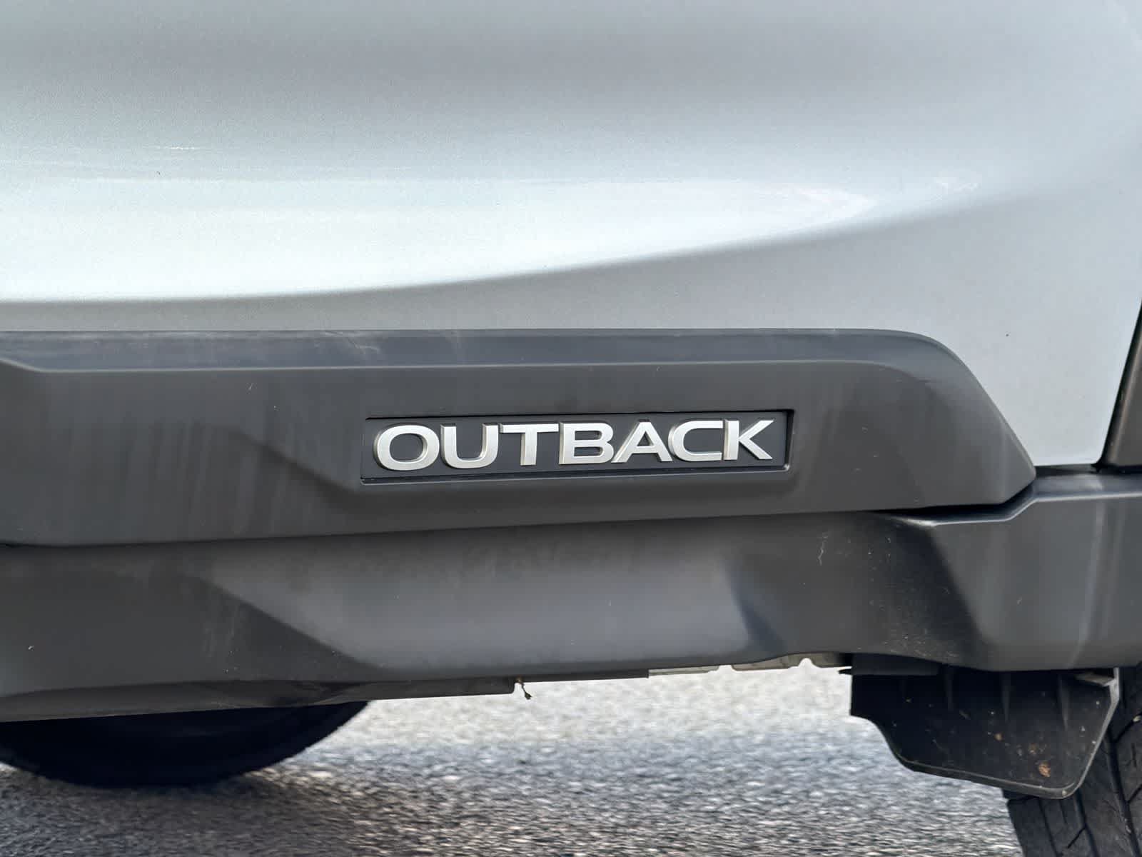 Used 2020 Subaru Outback Limited AWD/4WD image 13