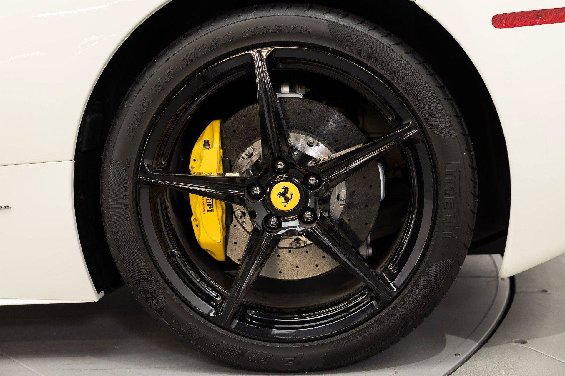 Certified 2014 Ferrari 458 Spider RWD image 22