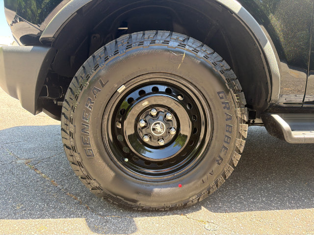 New 2026 Ford Bronco Outer Banks AWD/4WD image 13