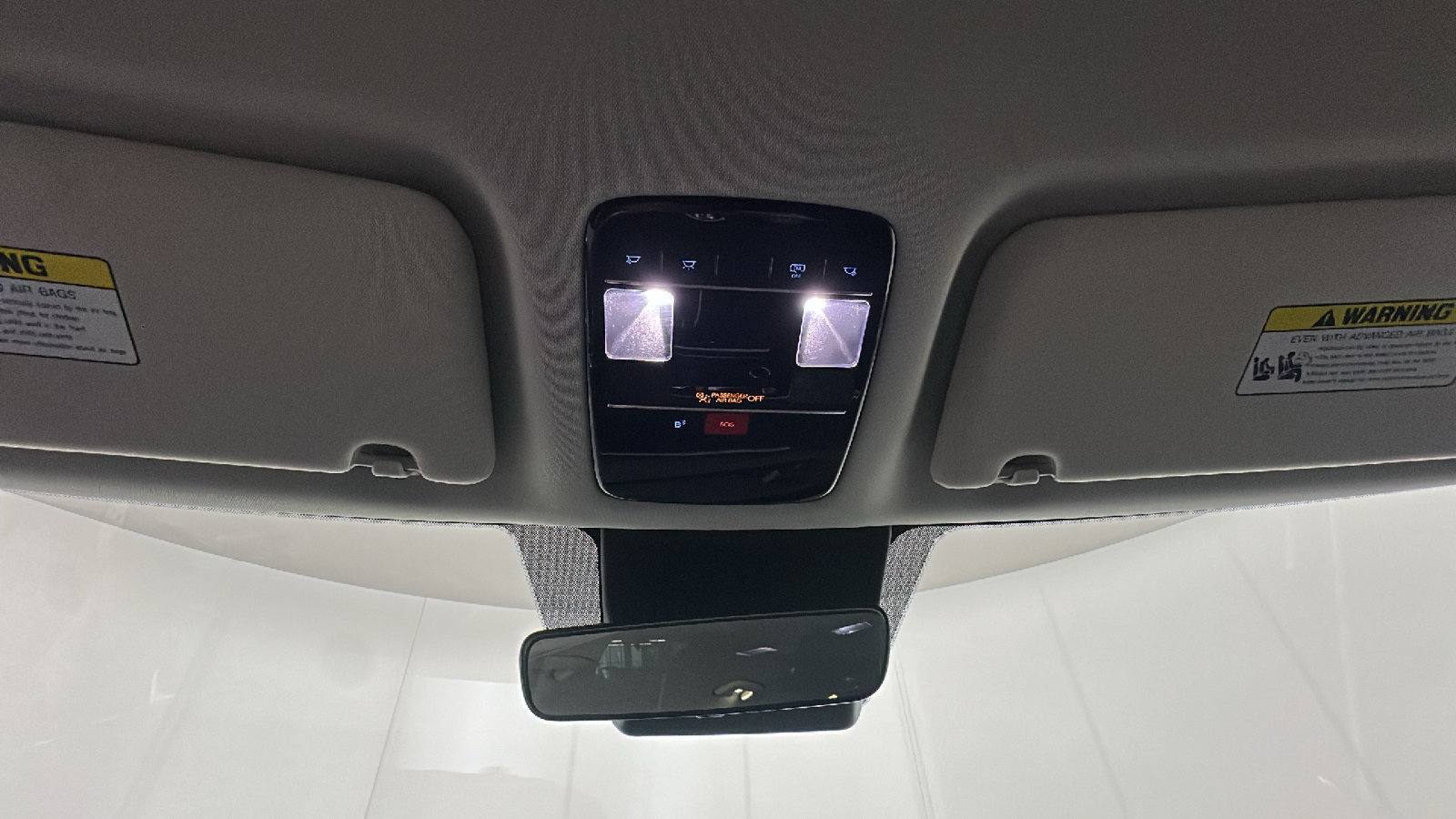 Used 2025 Hyundai Santa Fe SEL AWD/4WD image 31