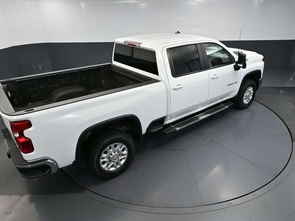 Used 2025 Chevrolet Silverado 2500 LT AWD/4WD image 45