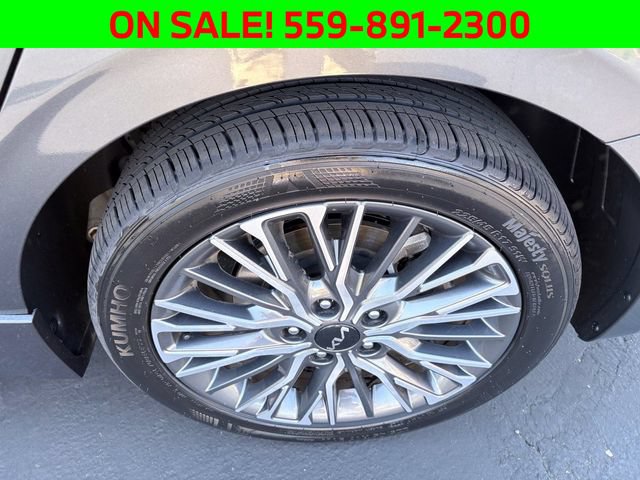 Used 2022 Kia Forte GT-Line w/ GT-Line Premium Package FWD image 23