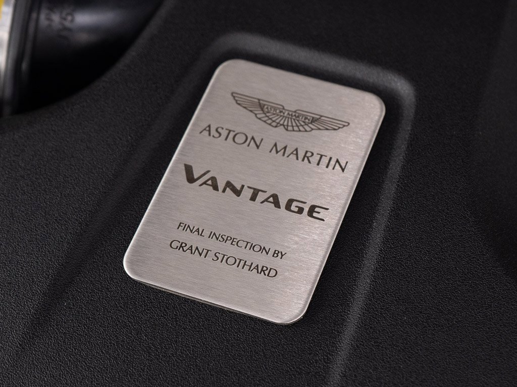 Used 2021 Aston Martin V8 Vantage Roadster image 48