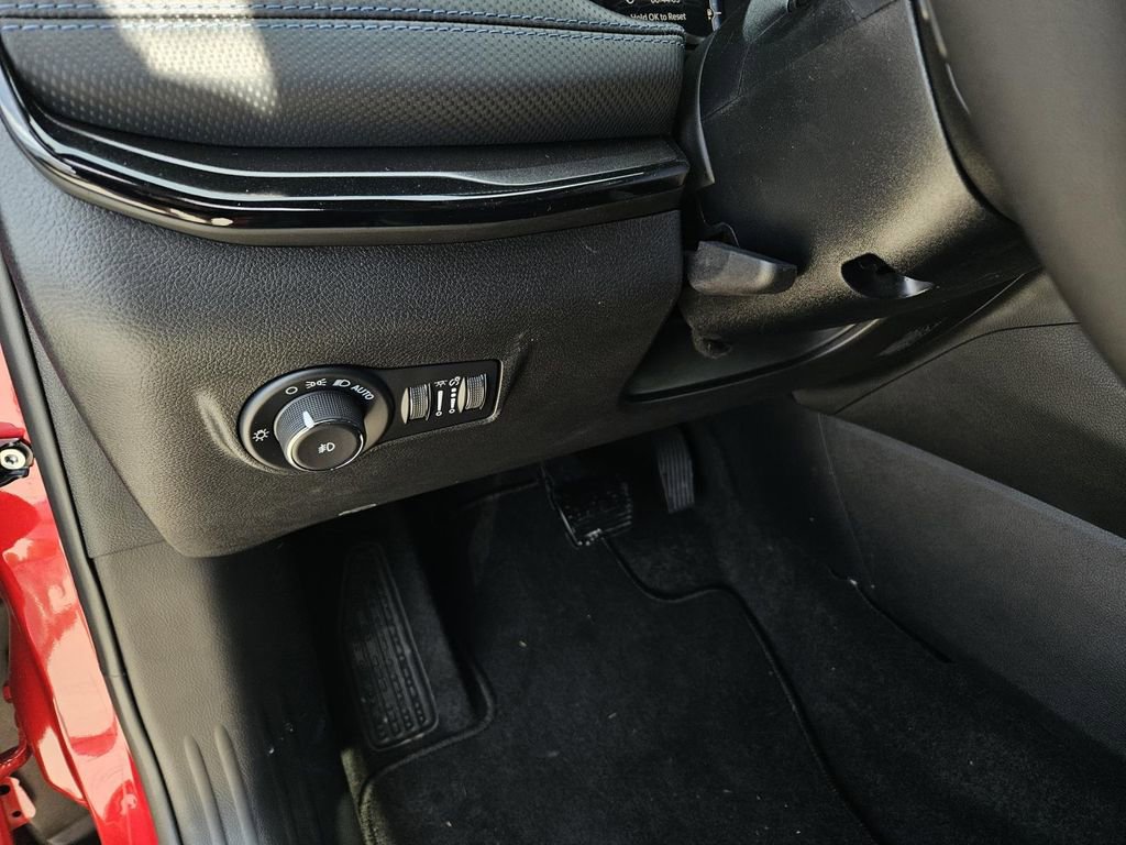 New 2026 Jeep Compass Latitude AWD/4WD image 13