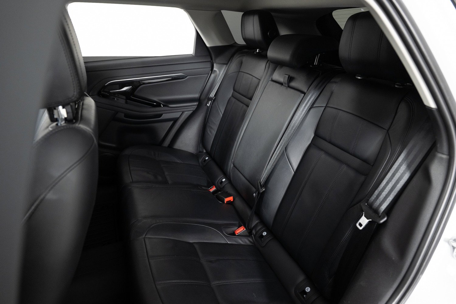 Used 2020 Land Rover Range Rover Evoque S image 18