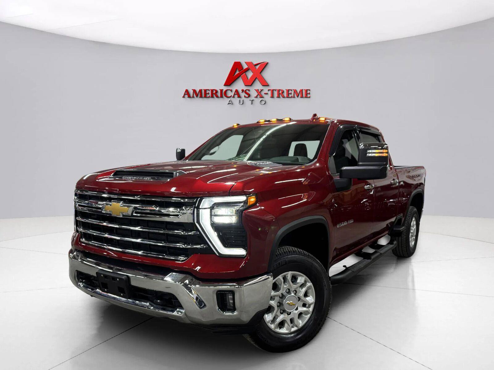 Used 2026 Chevrolet Silverado 2500 LTZ AWD/4WD image 1