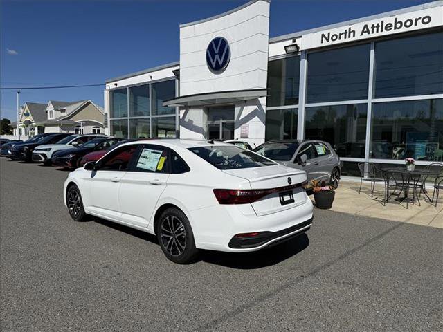 New 2026 Volkswagen Jetta Sport FWD image 4