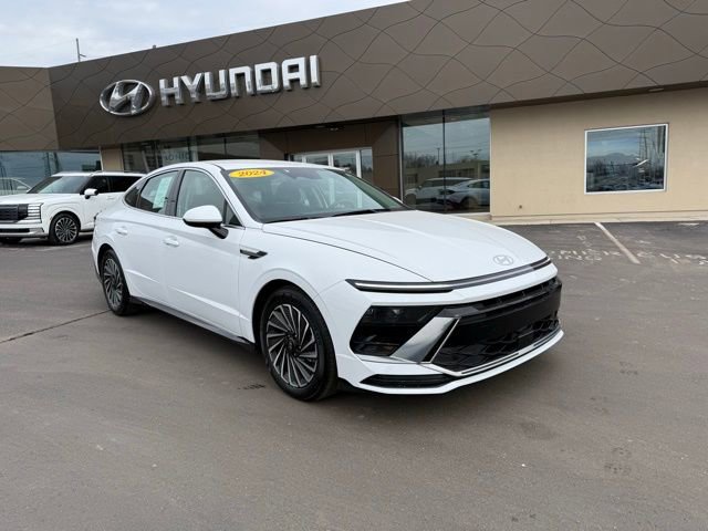 Certified 2024 Hyundai Sonata SEL image 1