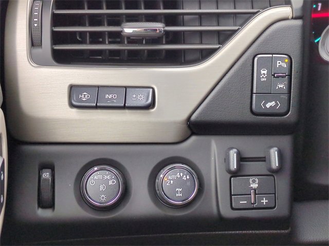 Used 2018 GMC Yukon Denali image 21