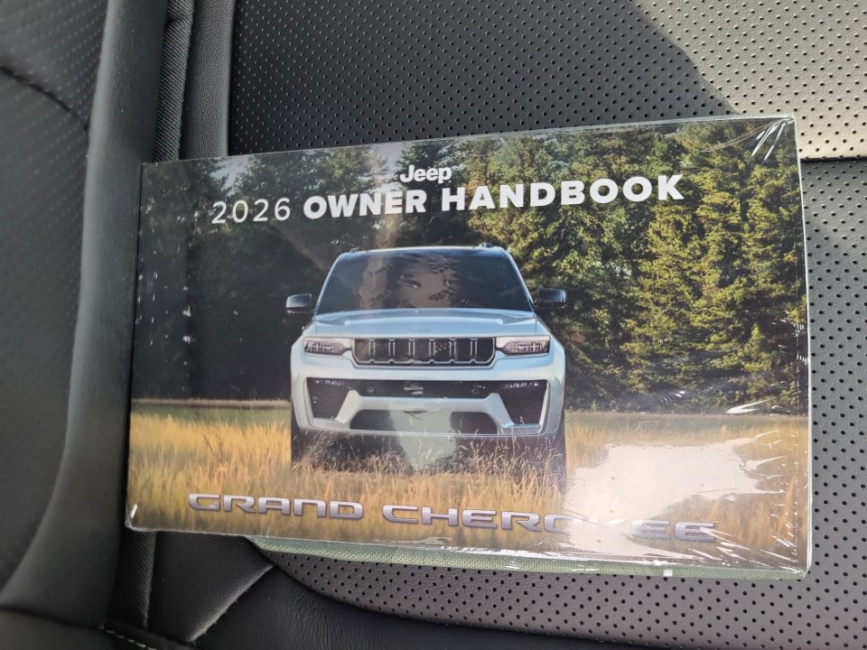 New 2026 Jeep Grand Cherokee L Limited AWD/4WD image 34