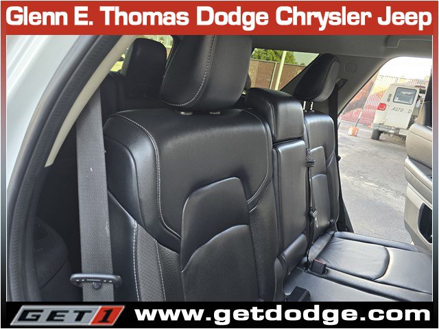 Used 2022 Nissan Pathfinder SL FWD image 31