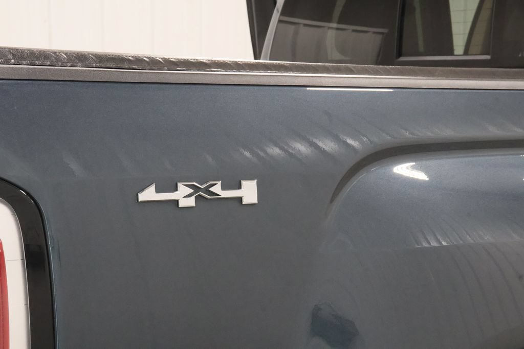 Used 2019 GMC Canyon SLT w/ Driver Alert Package AWD/4WD image 23