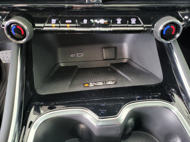 New 2026 Chevrolet Traverse Z71 w/ Driver Confidence Package image 30