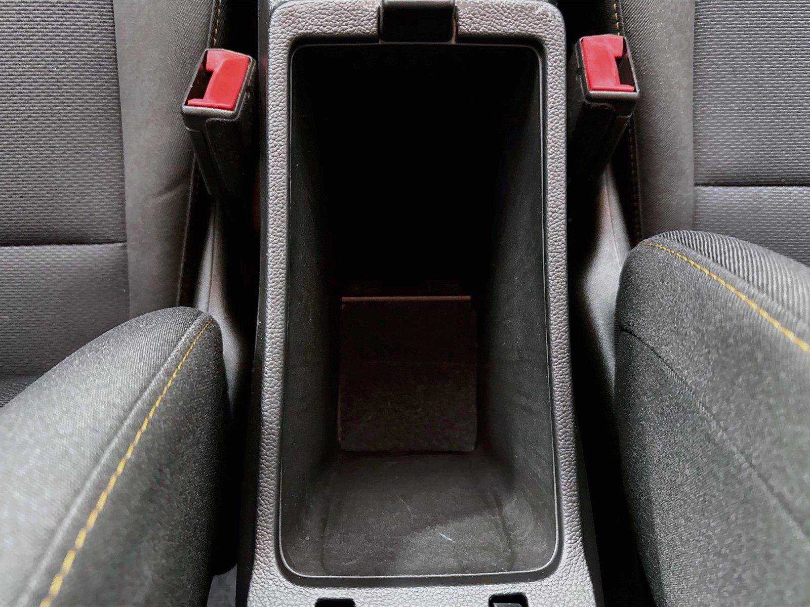 Used 2018 Chevrolet Cruze LS FWD image 29