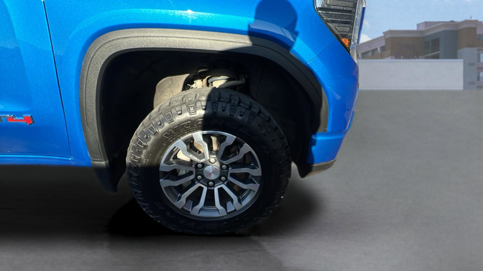 Used 2022 GMC Sierra 1500 AT4 w/ Technology Package image 14