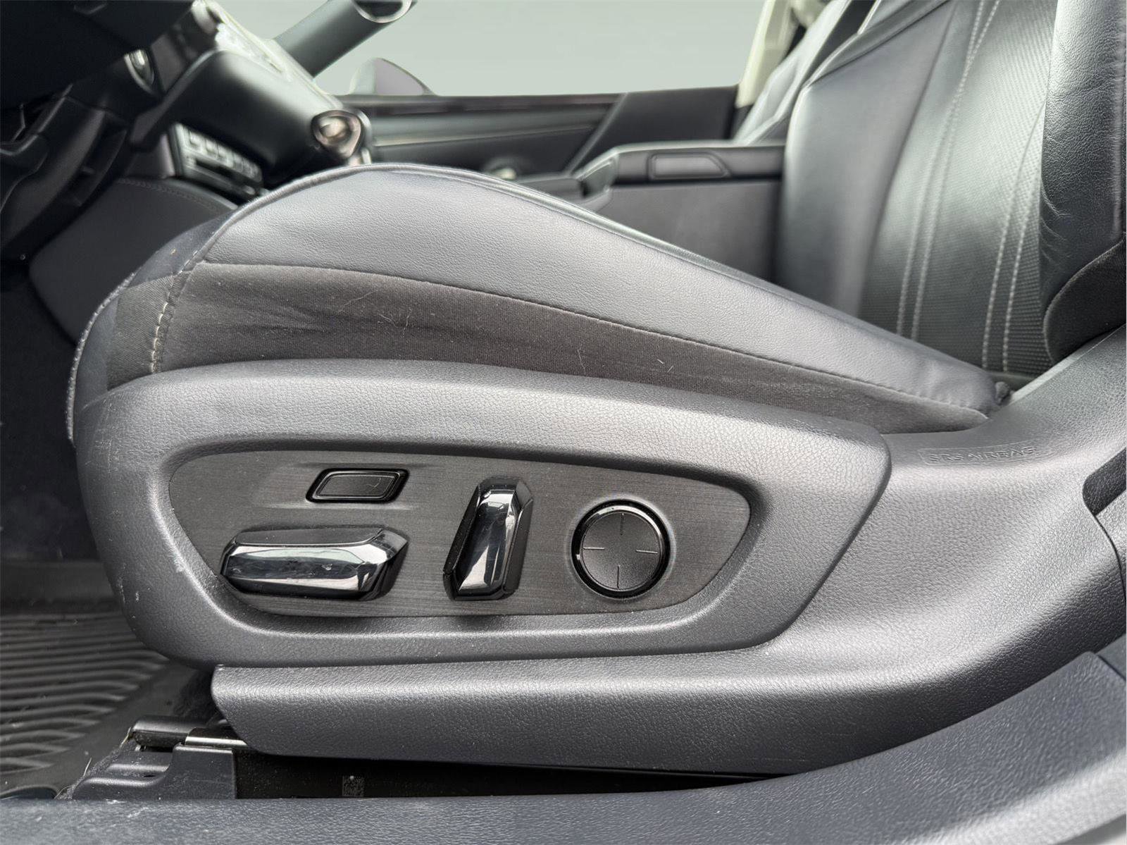 Used 2021 Lexus ES 350 Luxury image 10