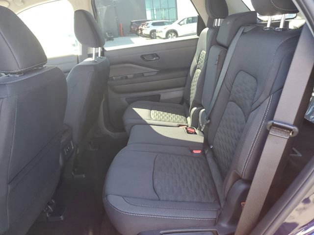 New 2026 Nissan Pathfinder SV image 16