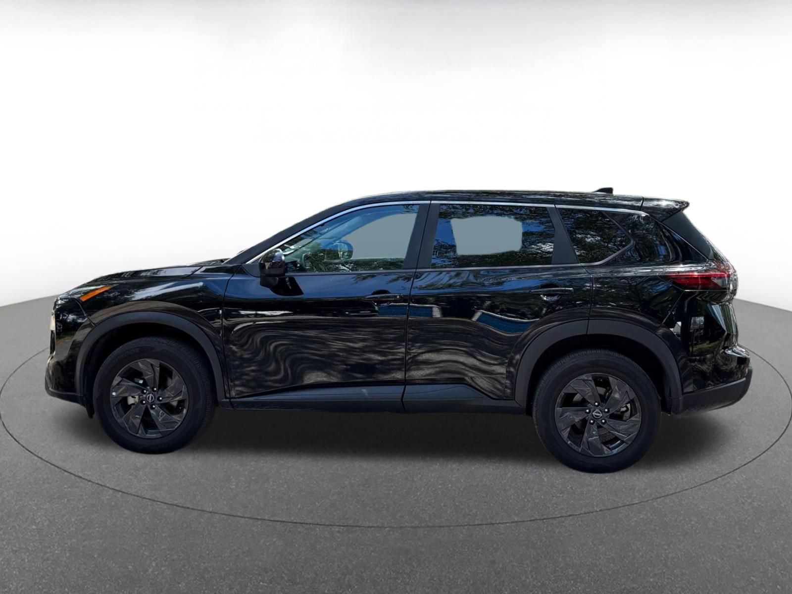 Used 2026 Nissan Rogue SV AWD/4WD image 7