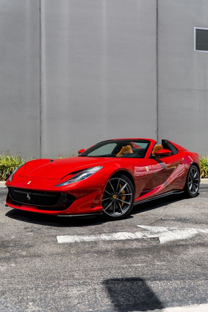 Used 2023 Ferrari 812 GTS RWD image 46