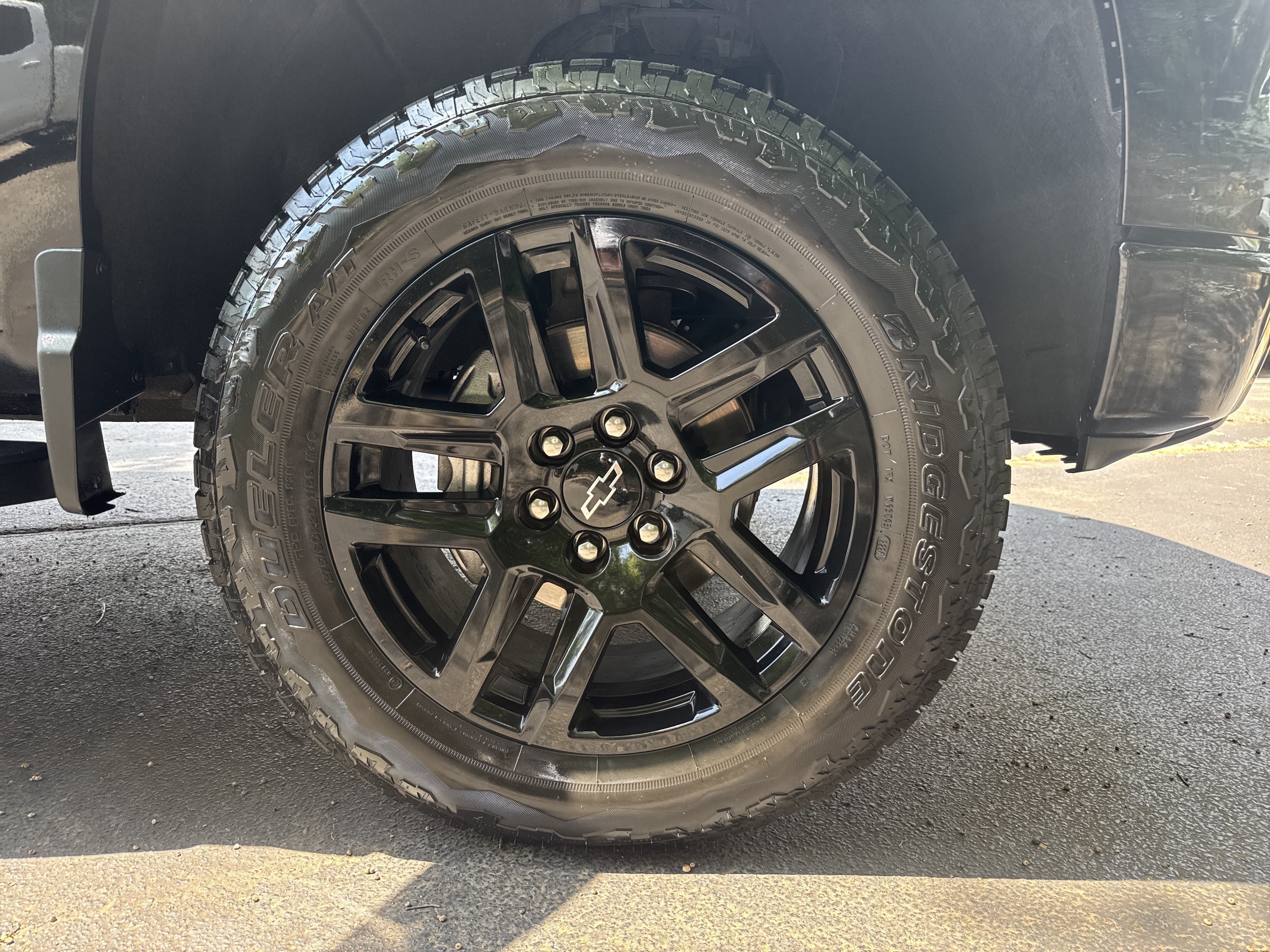Certified 2024 Chevrolet Silverado 1500 LT Trail Boss w/ Convenience Package II AWD/4WD image 12