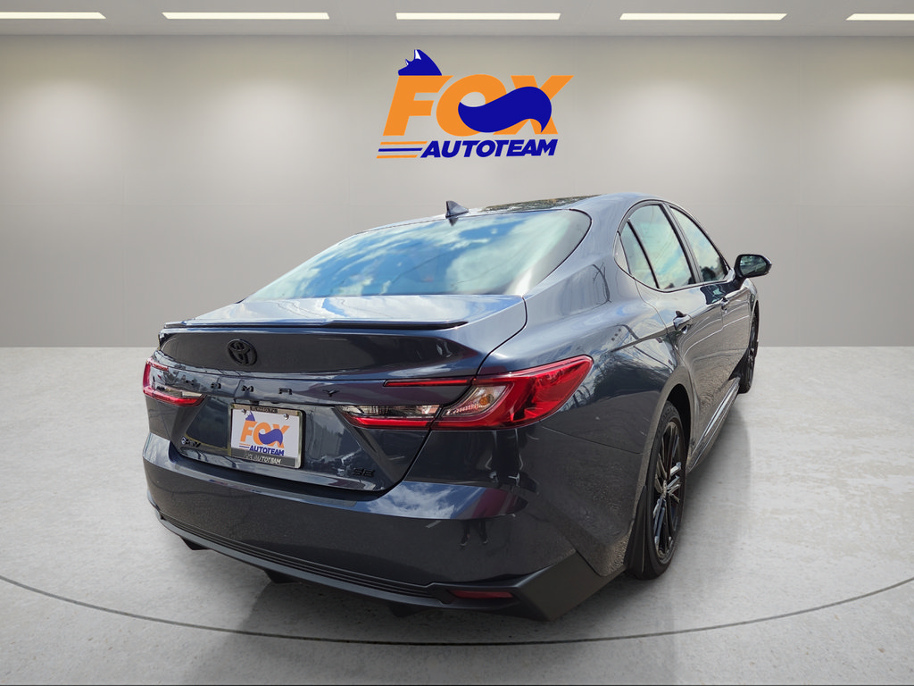 New 2026 Toyota Camry SE w/ Convenience Package FWD image 4
