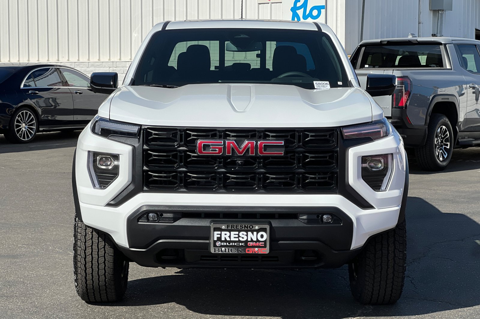New 2026 GMC Canyon Elevation w/ Convenience Package RWD image 7