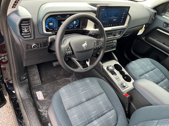 New 2025 Ford Bronco Sport Heritage w/ Convenience Package image 13