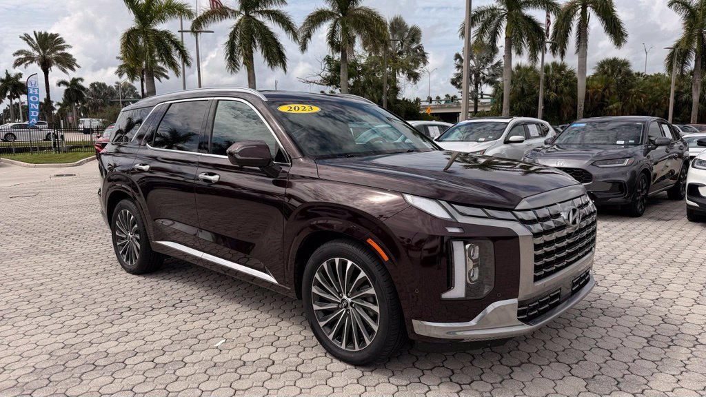 Used 2023 Hyundai Palisade Calligraphy FWD image 16
