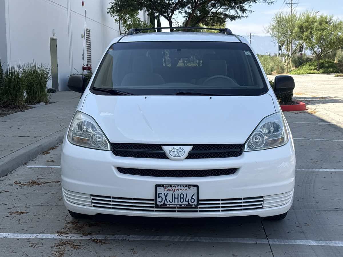Used 2005 Toyota Sienna LE FWD image 6