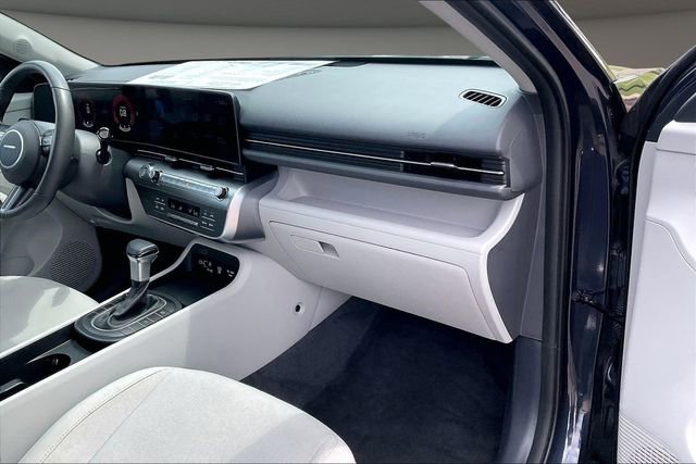 Used 2025 Hyundai Kona SEL AWD/4WD image 15