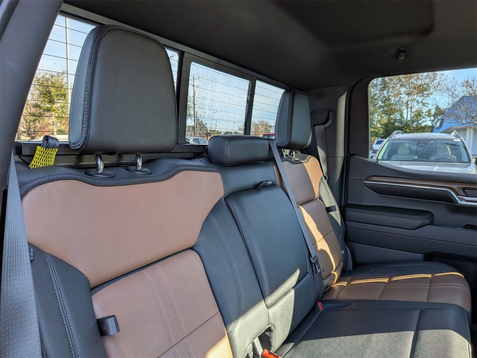 Used 2023 Chevrolet Silverado 1500 High Country image 32