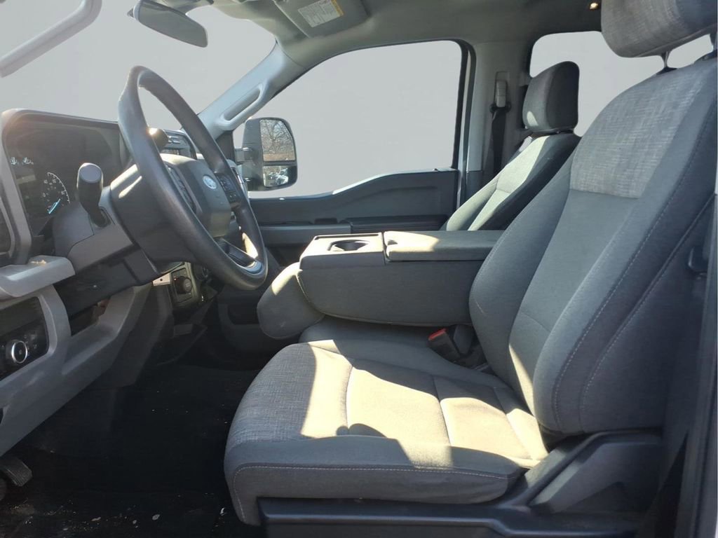 Used 2024 Ford F250 XLT AWD/4WD image 26