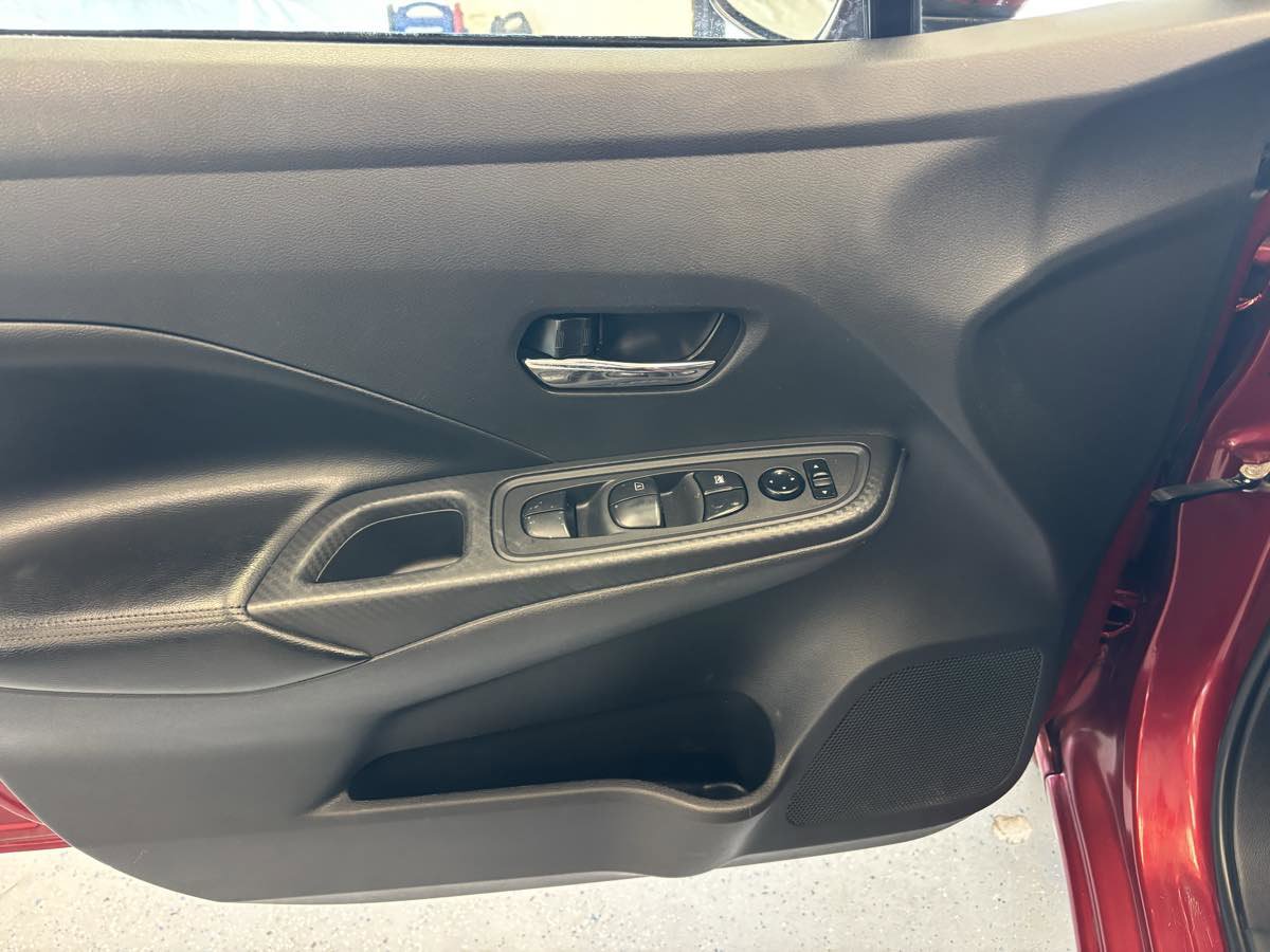 Used 2020 Nissan Versa SV w/ Trunk Package FWD image 20