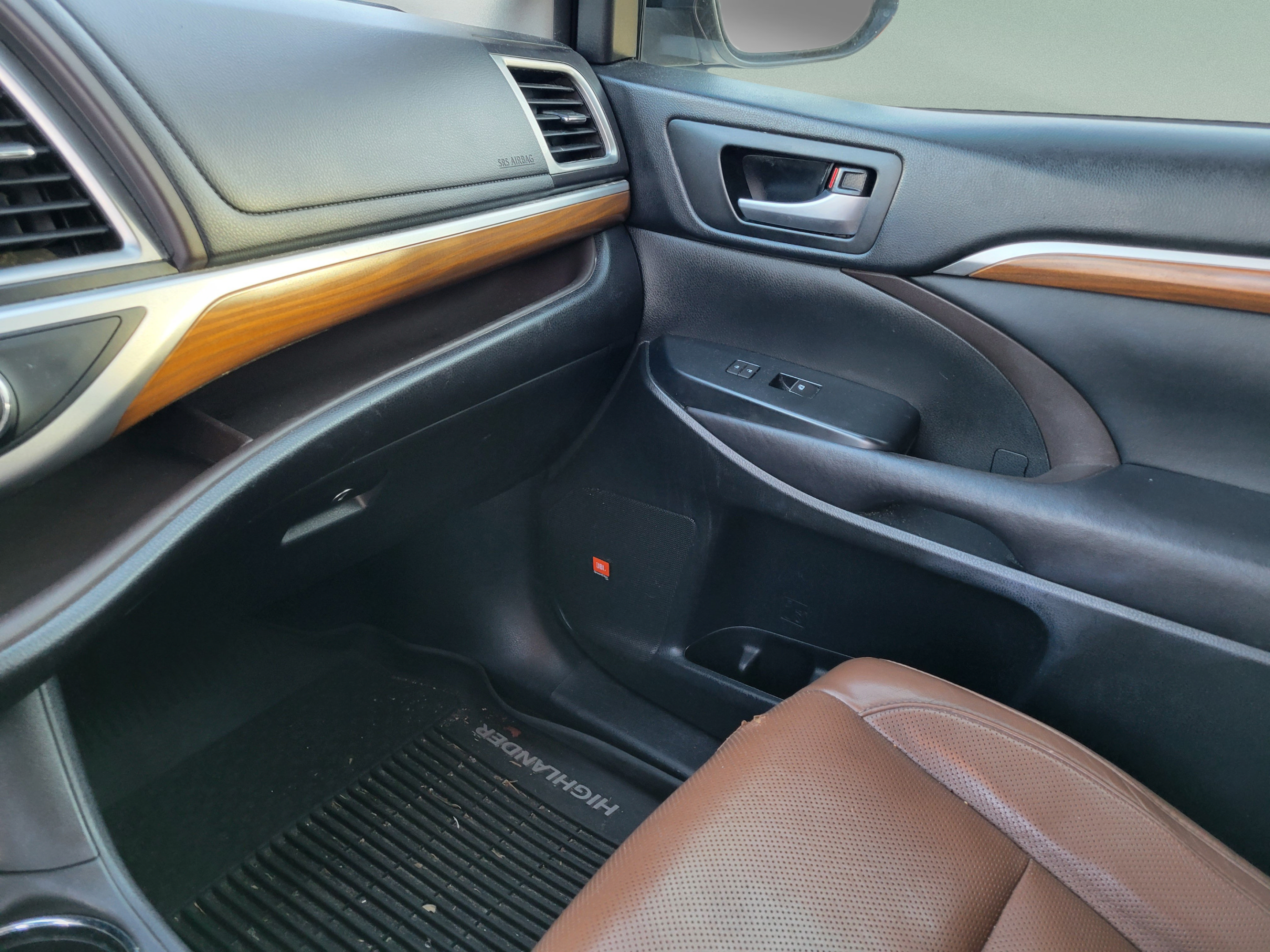 Used 2017 Toyota Highlander Limited FWD image 20