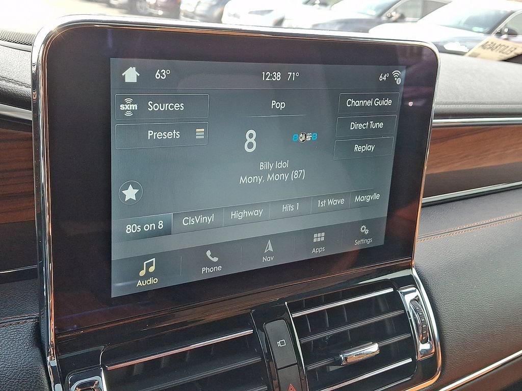 Used 2019 Lincoln Navigator Reserve image 19