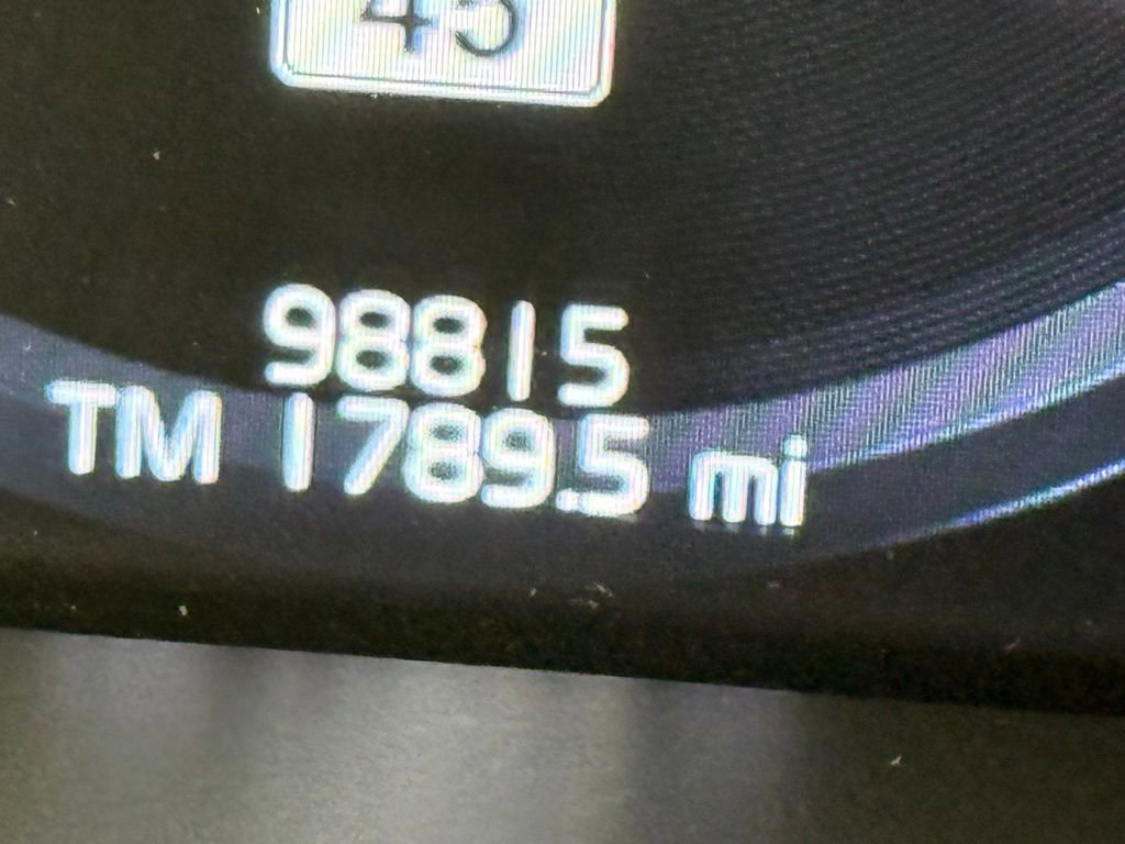 Used 2020 Volvo XC90 T5 Momentum image 22