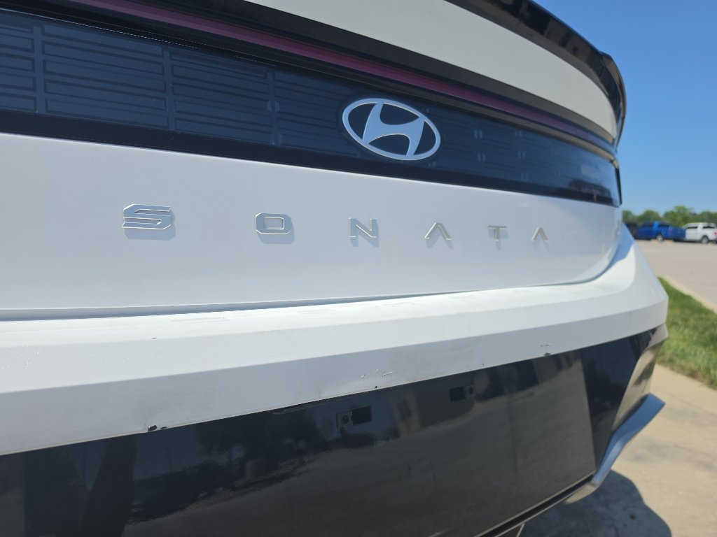 Certified 2025 Hyundai Sonata SEL FWD image 19