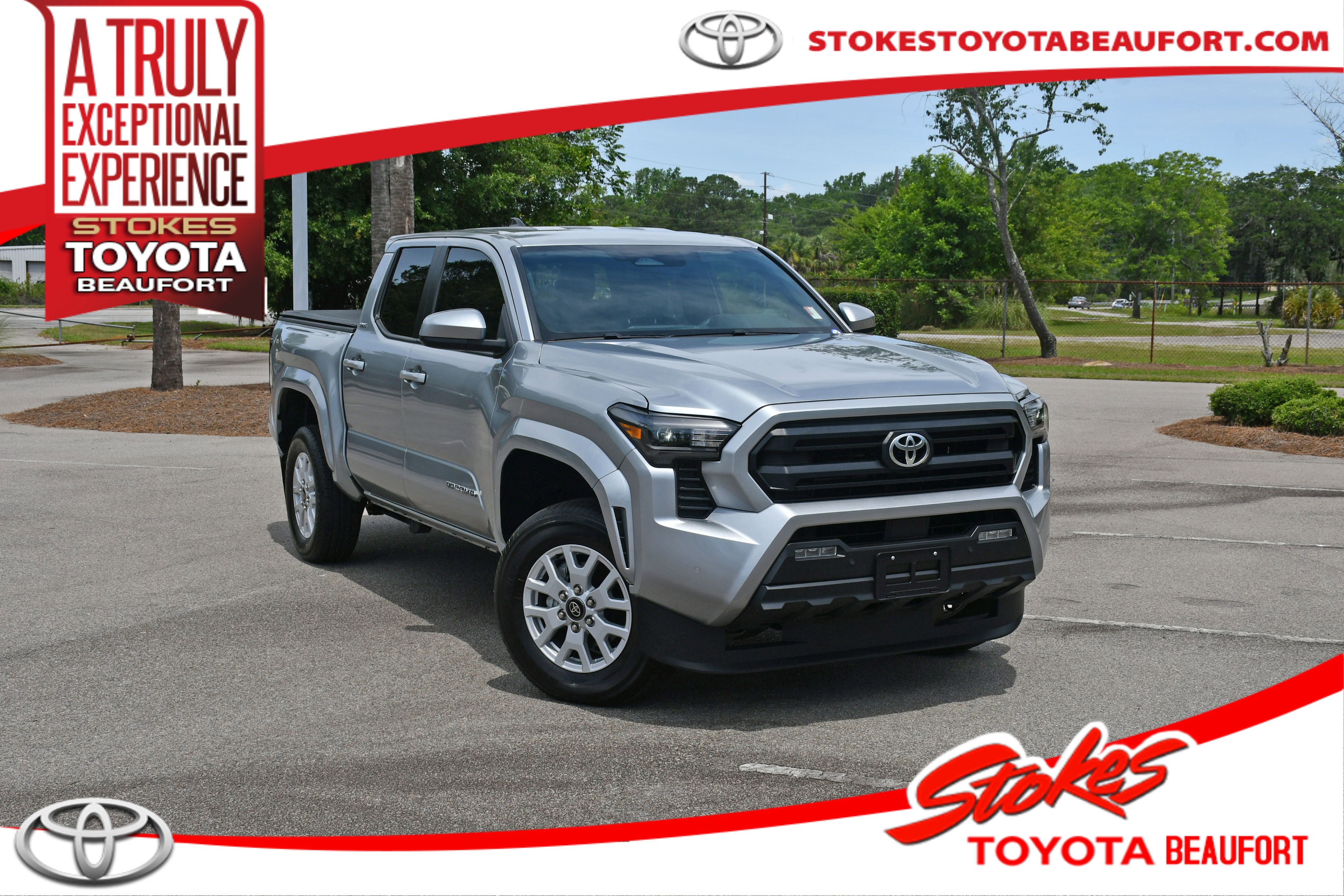 Certified 2024 Toyota Tacoma SR5 AWD/4WD image 1