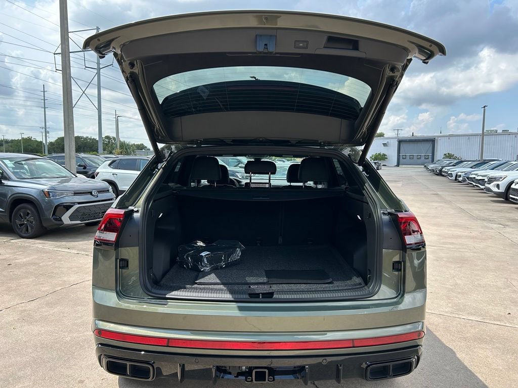 New 2026 Volkswagen Atlas Cross Sport SEL R-Line AWD/4WD image 46