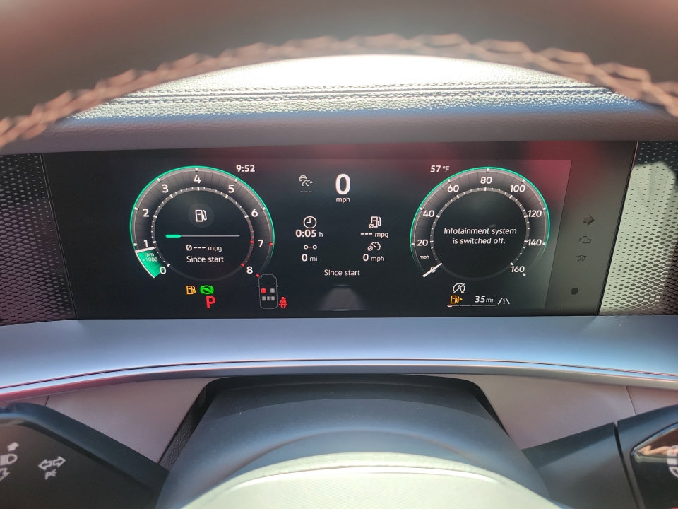 New 2026 Volkswagen Tiguan SE AWD/4WD image 11
