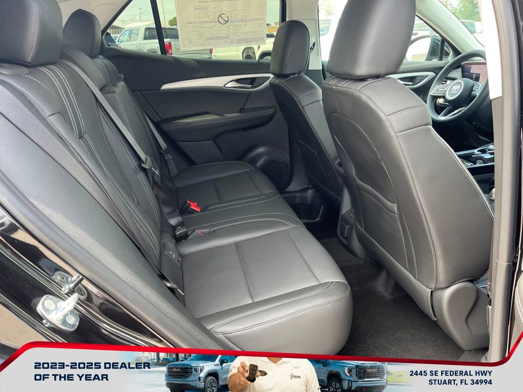 New 2026 Buick Envision Avenir image 17