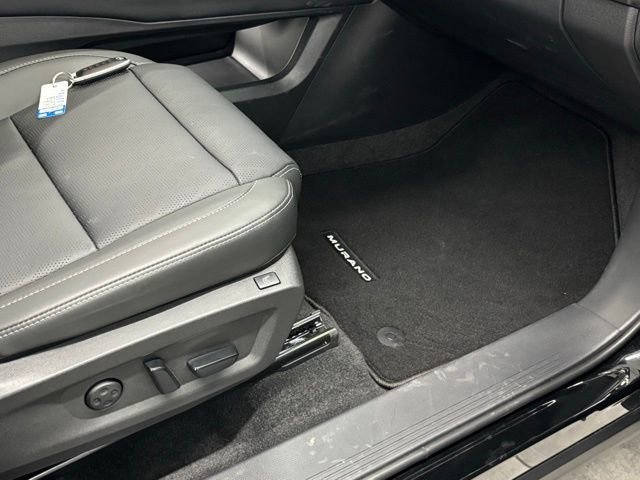 Used 2025 Nissan Murano Platinum image 36